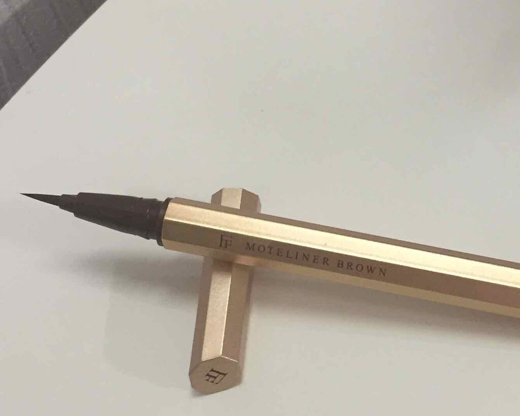 モテライナー リキッド/UZU BY FLOWFUSHI/リキッドアイライナーを使ったクチコミ(1枚目)