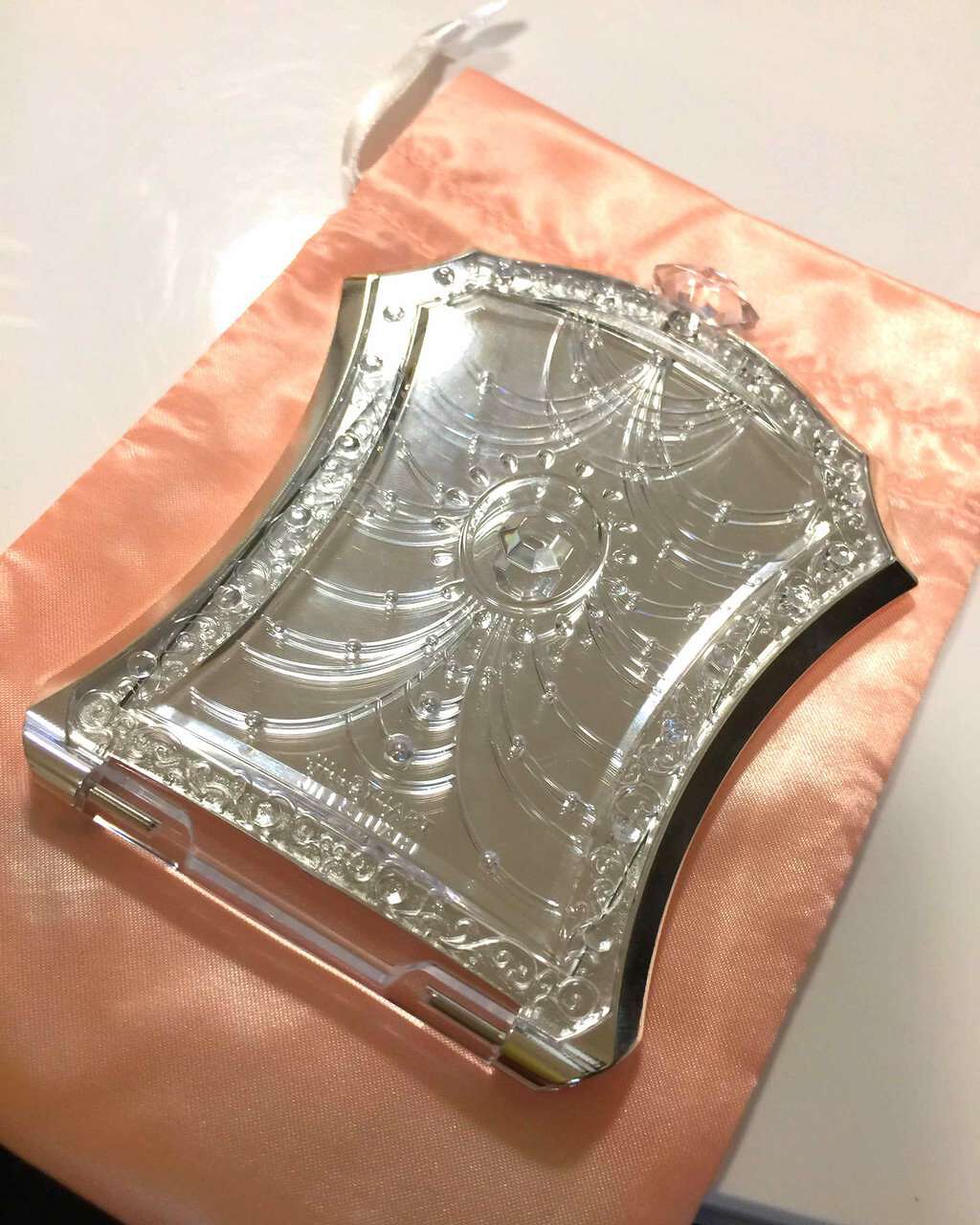 コンパクト ミラー/JILL STUART/その他化粧小物を使ったクチコミ(2枚目)