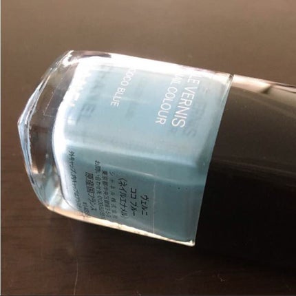 CHANEL ヴェルニ ヴェルヴェットのクチコミ「シャネル ヴェルニ / 551 ココ ブルーです
限定色です
写真を見ると、一見白っぽい色.....」(2枚目)