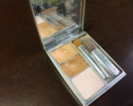 スーパーベーシック コンシーラーパクト/RMK/パレットコンシーラーを使ったクチコミ(1枚目)