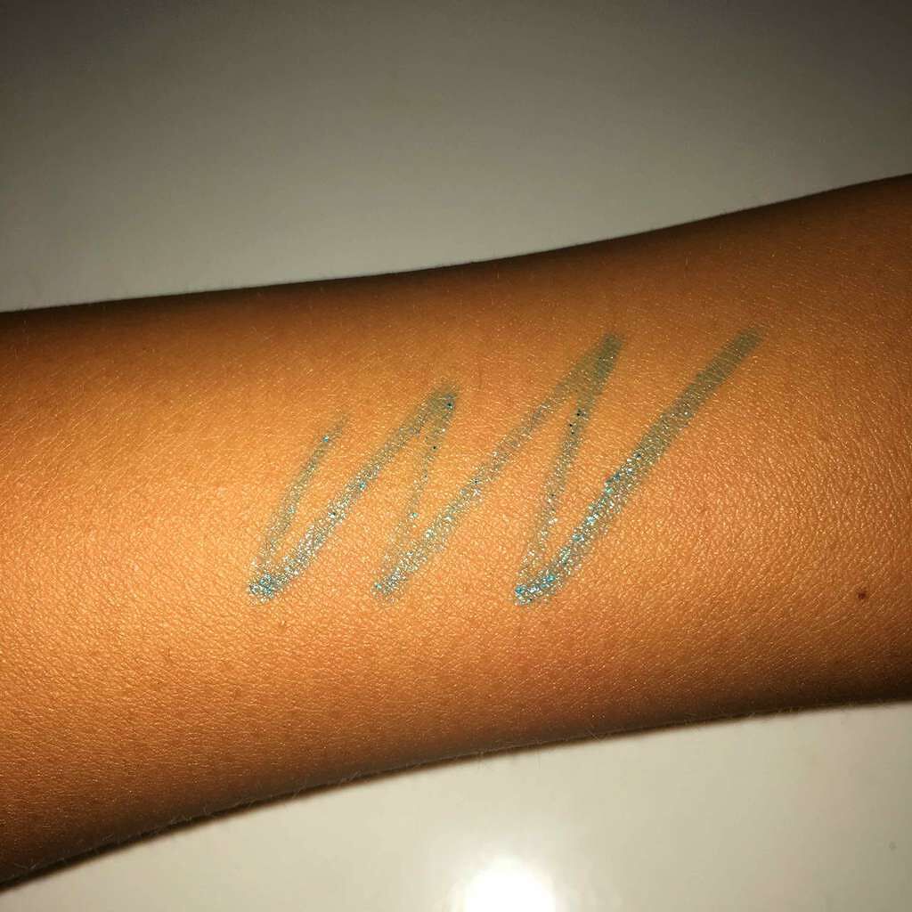 essence Long lasting eye pencilのクチコミ「Essence Long lasting eye pencil
17 tu-tu-touquo.....」（3枚目）