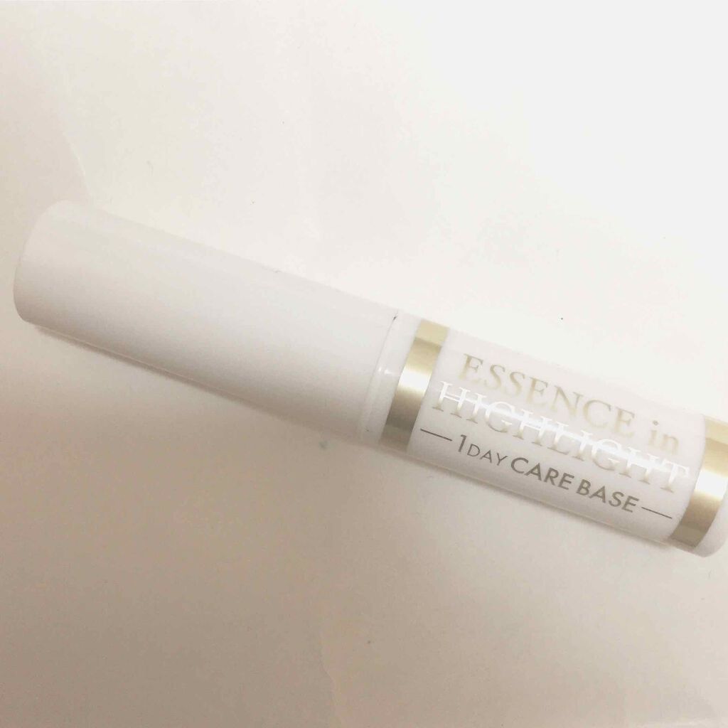 K-パレット エッセンスインコンシーラーのクチコミ「このハイライトは本当にお気に入りです！細いスティックタイプで塗りやすい🙌🏻
見た目はライトベー.....」（2枚目）