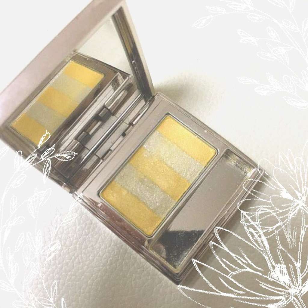 RMK スウィートシュガーアイズのクチコミ「RMK スウィートシュガーアイズ / 04 シュガーイエローゴールドです
いや、これパッケー.....」（1枚目）