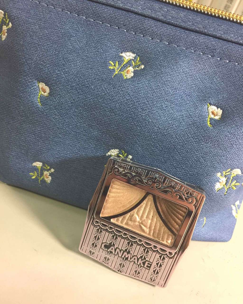 ジューシーピュアアイズ/キャンメイク/アイシャドウパレットを使ったクチコミ（1枚目）