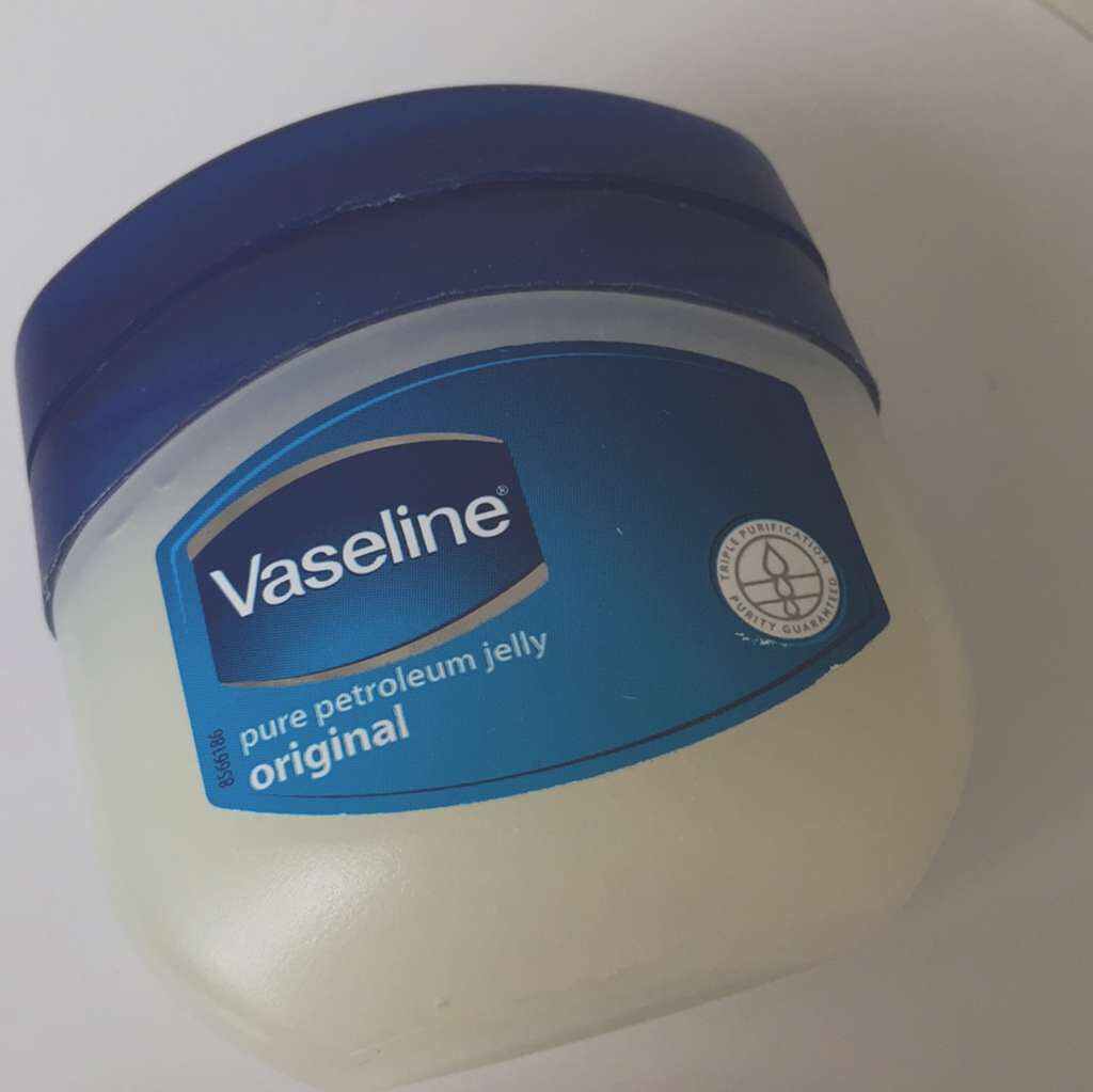 オリジナル ピュアスキンジェリー/ヴァセリン/ボディクリームを使ったクチコミ(1枚目)