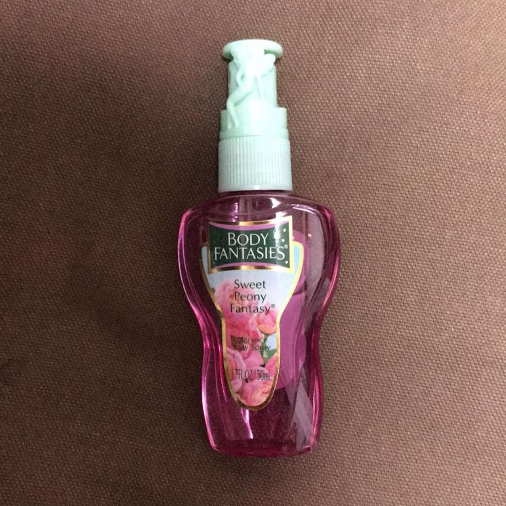 ボディスプレー スウィートピオニー/ボディファンタジー/香水(レディース)を使ったクチコミ(1枚目)