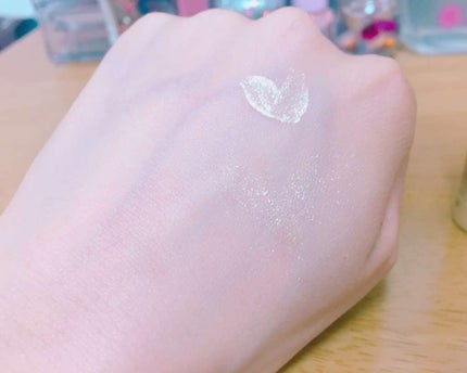 アイグロス S/PAUL & JOE BEAUTE/リキッドアイシャドウを使ったクチコミ(3枚目)