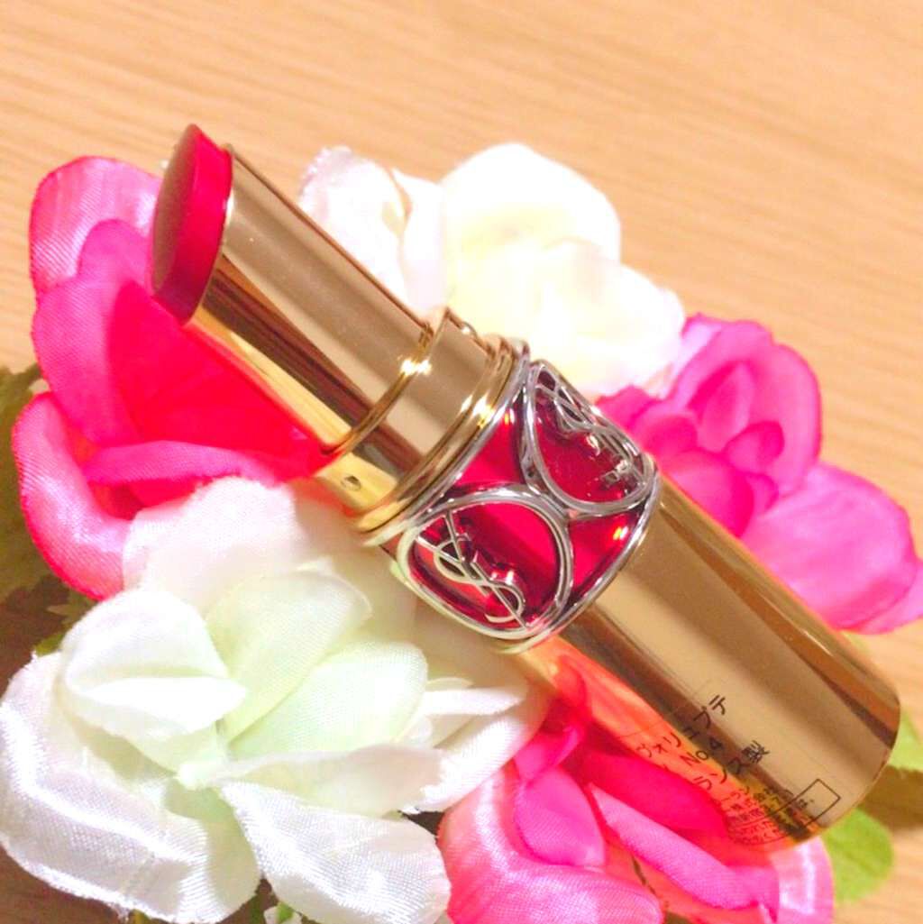 ルージュ ヴォリュプテ シャイン/YVES SAINT LAURENT BEAUTE/口紅を使ったクチコミ（2枚目）