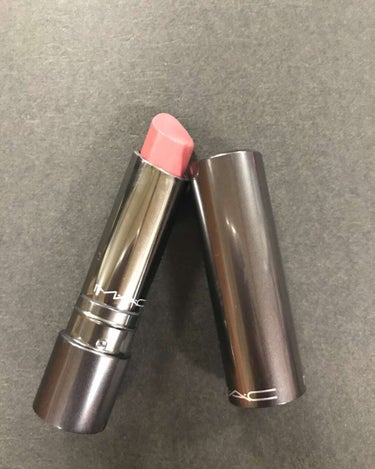 HUGGABLE LIPCOLOUR ボンサイブルーム

ほんのりグレーっぽいピンク🌸

ナチュラルで使いやすいです


ただ、可愛らしい色なんですが
人を選ぶピンクだと購入の時に聞きました


どちら