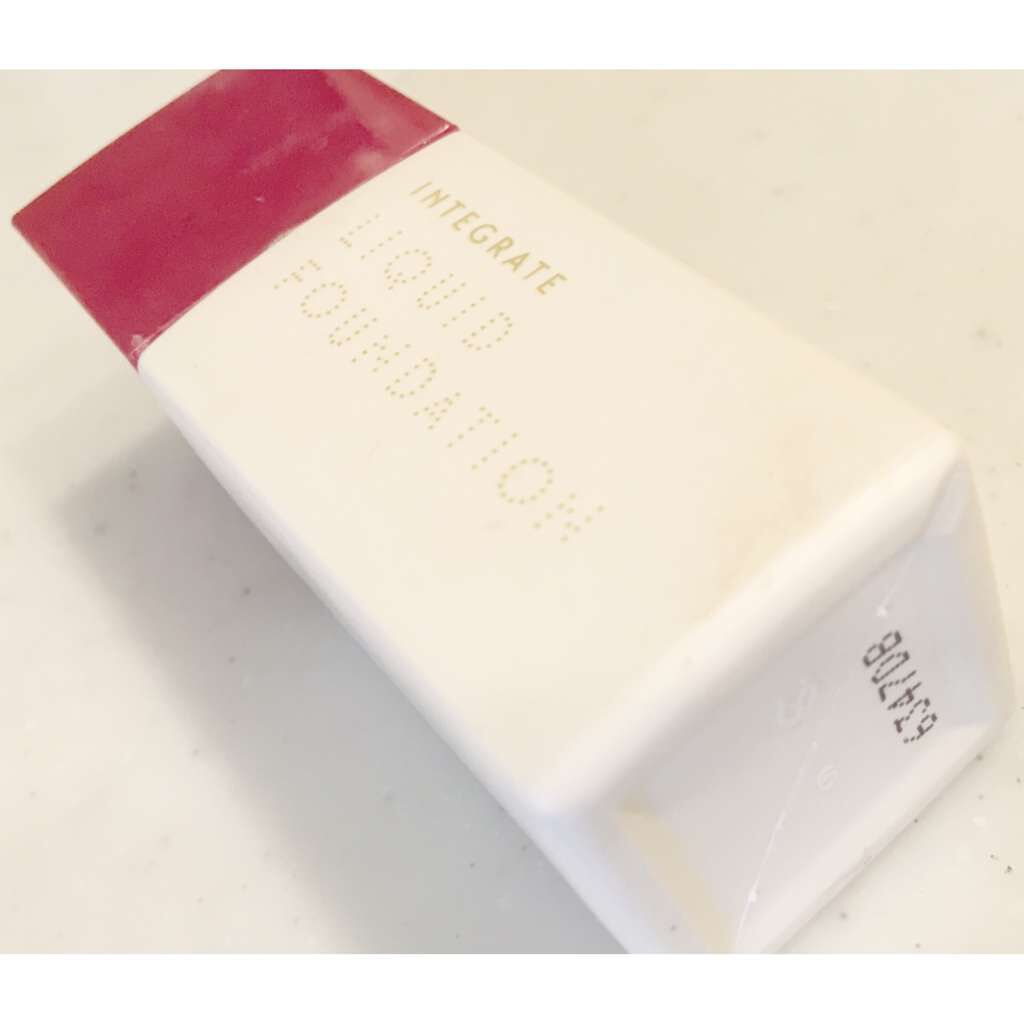 リアルフィットリキッド/インテグレート/リキッドファンデーションを使ったクチコミ(1枚目)