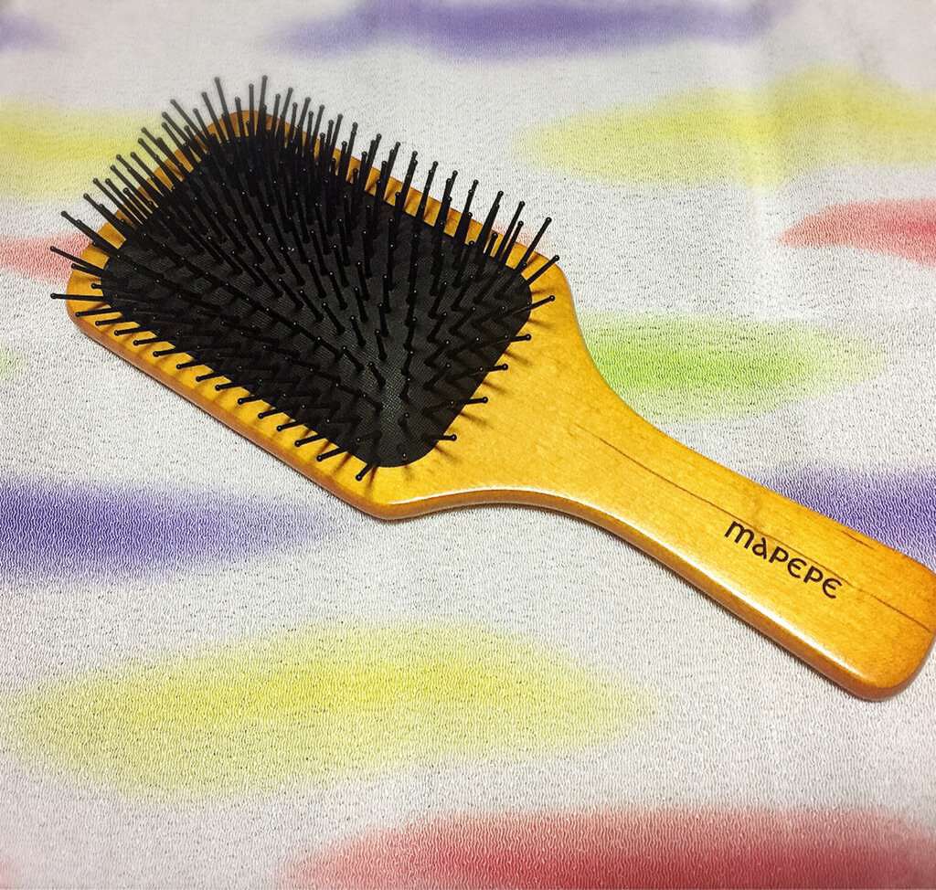 ふかふかクッションのパドルブラシ/マペペ/ヘアブラシを使ったクチコミ(1枚目)