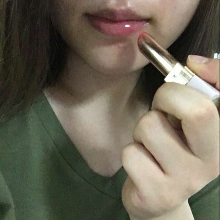 コフレドール コフレドールのクチコミ「すごくうるうるのリップにしてくれます。
ナチュラルで大好きな色味(RD223)です。
画像.....」(2枚目)