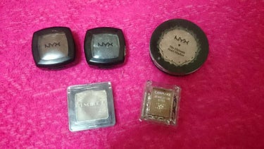 ウルトラパールアイシャドー/NYX Professional Makeup/パウダーアイシャドウを使ったクチコミ（1枚目）