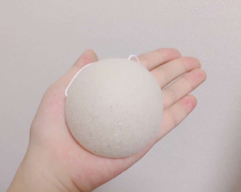 天然こんにゃくパフ/DAISO/その他スキンケアグッズを使ったクチコミ（2枚目）