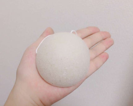 天然こんにゃくパフ/DAISO/その他スキンケアグッズを使ったクチコミ(2枚目)