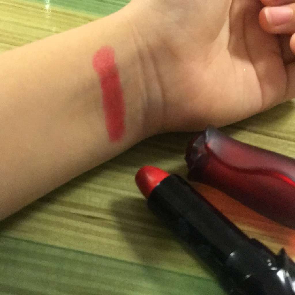 リップ スティック V/ANNA SUI/口紅を使ったクチコミ(2枚目)