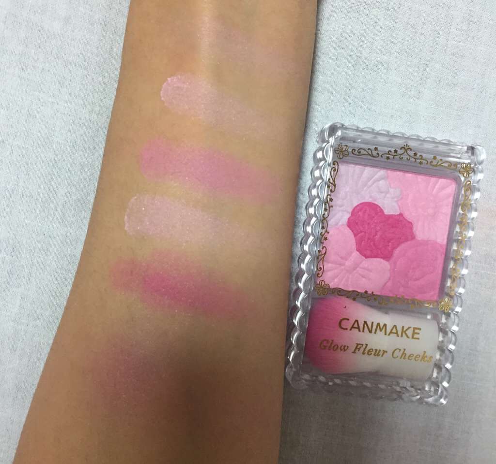 グロウフルールチークス/キャンメイク/パウダーチークを使ったクチコミ（1枚目）
