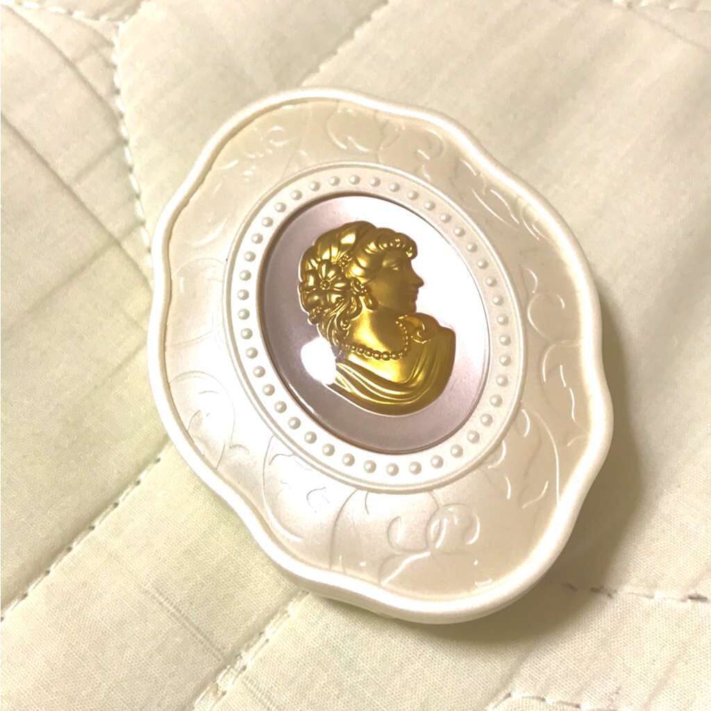 プレスト チークカラー N/レ・メルヴェイユーズ ラデュレ/パウダーチークを使ったクチコミ(1枚目)