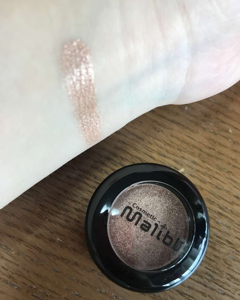 マリブアイシャドウ/マリブビューティー/単色アイシャドウを使ったクチコミ(1枚目)