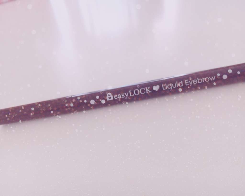 リキッドアイブロー/イージーロック/リキッドアイブロウを使ったクチコミ(1枚目)