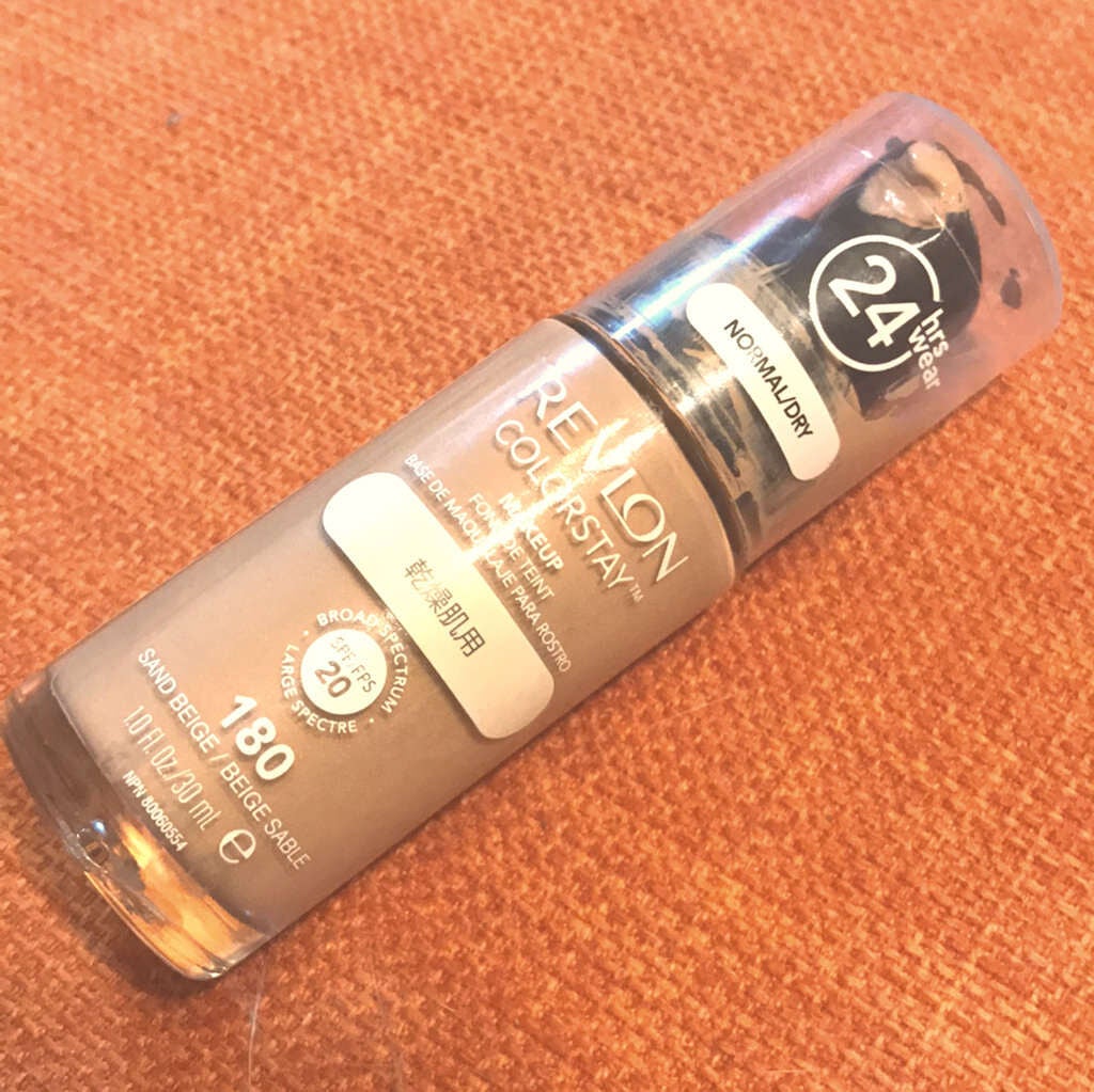 カラーステイ メイクアップ/REVLON/リキッドファンデーションを使ったクチコミ(1枚目)