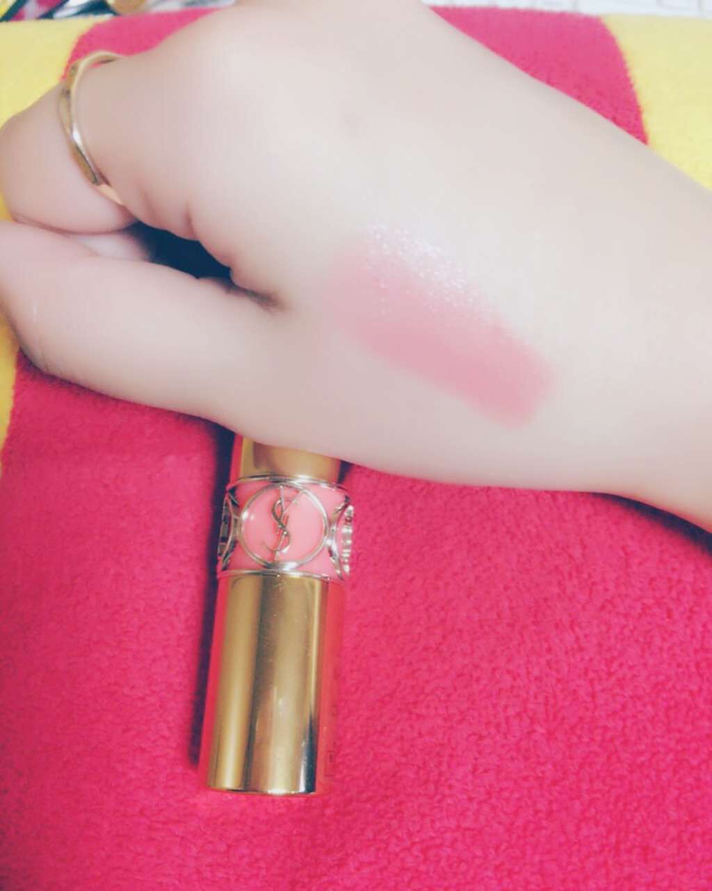 ルージュ ヴォリュプテ シャイン/YVES SAINT LAURENT BEAUTE/口紅を使ったクチコミ(2枚目)