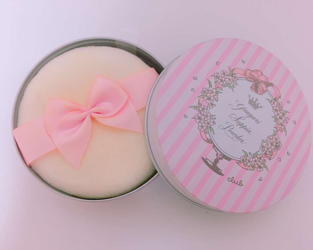 すっぴんパウダー B サクラスウィートソローの香り 2022/クラブ/プレストパウダーを使ったクチコミ(1枚目)