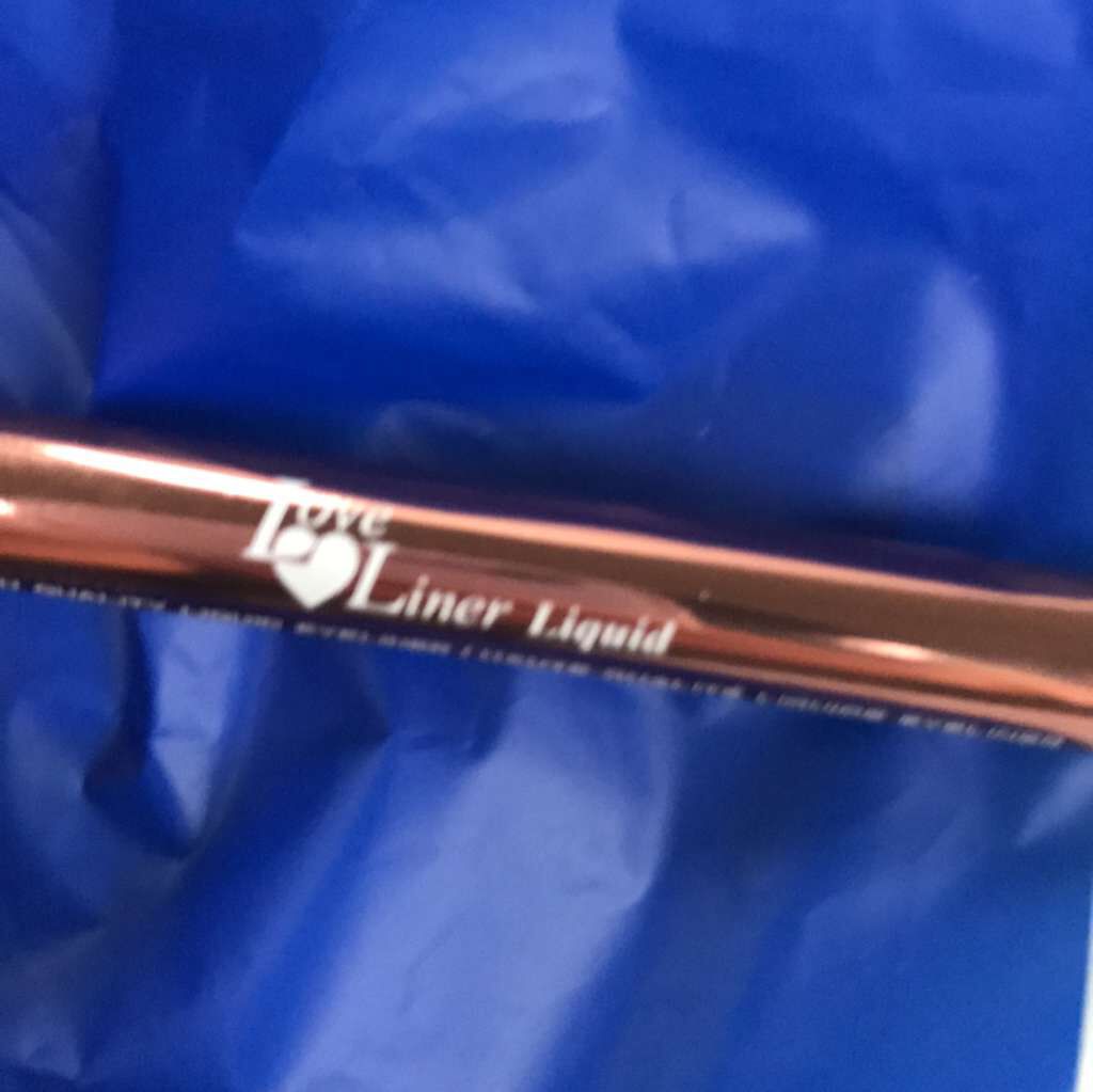 ラブ・ライナー リキッドアイライナーＲ３/ラブ・ライナー/リキッドアイライナーを使ったクチコミ（1枚目）