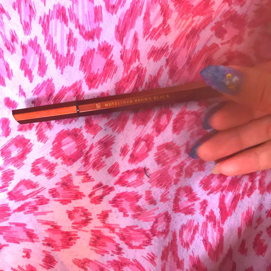 モテライナー リキッド/UZU BY FLOWFUSHI/リキッドアイライナーを使ったクチコミ(1枚目)