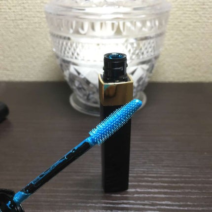 CHANEL スィル サンティヤンのクチコミ「シャネル スィル サンティヤン
ジャジーブルー
シャネルのマスカラです♪
ブラシの毛が短めな.....」(1枚目)