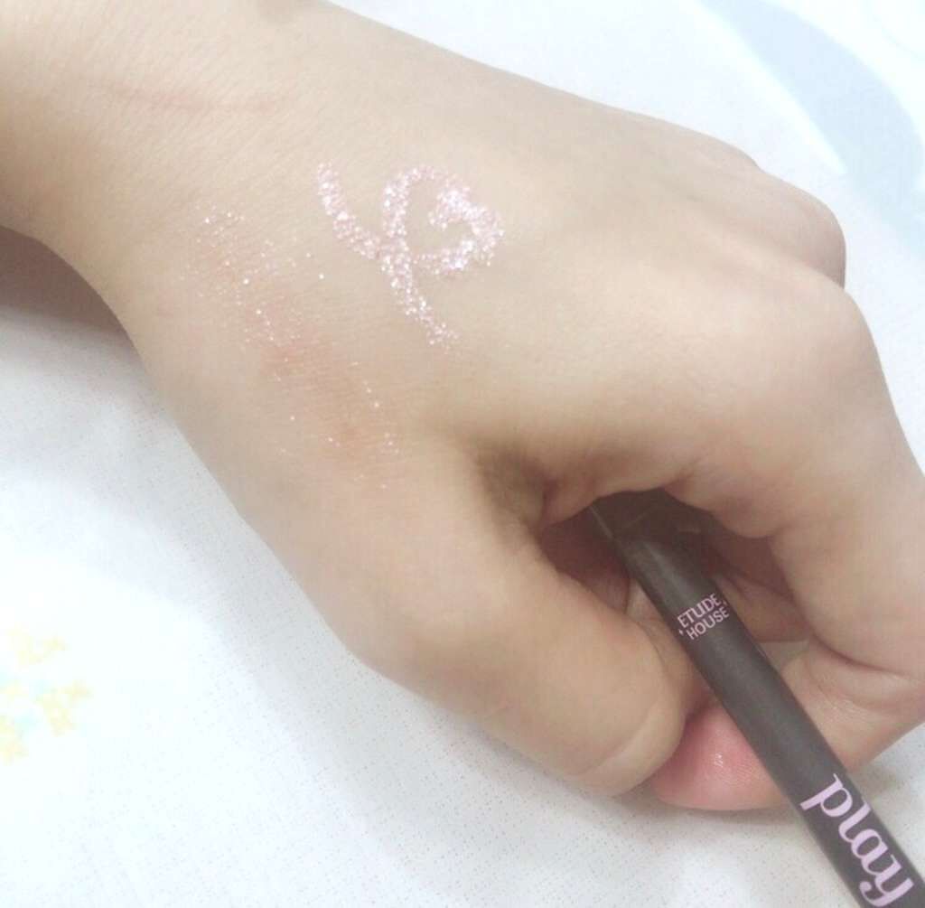 プレイ101 ペンシル/ETUDE/ペンシルアイライナーを使ったクチコミ（2枚目）