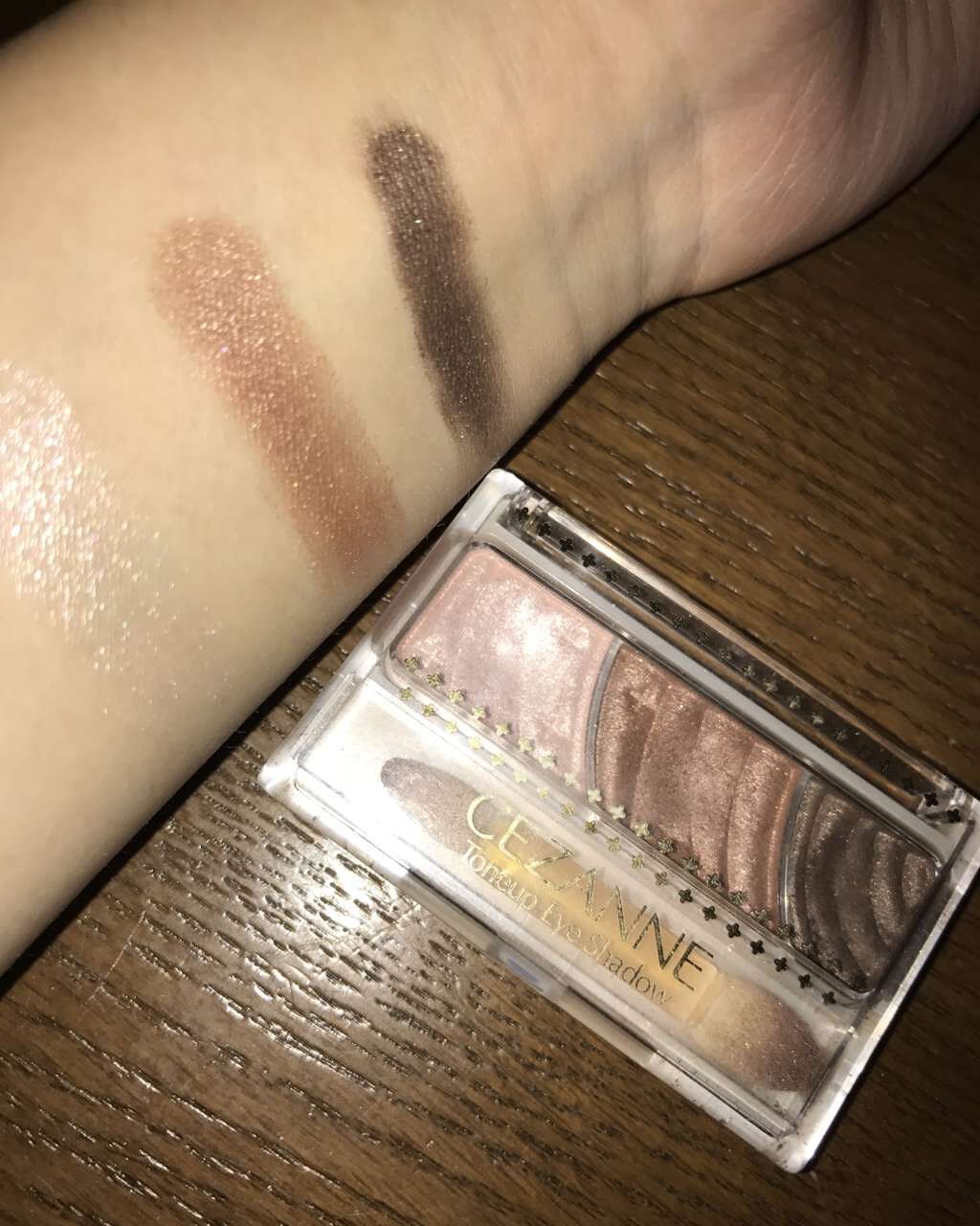 トーンアップアイシャドウ/CEZANNE/アイシャドウパレットを使ったクチコミ(1枚目)