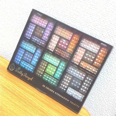 30COLORSEYESHADOWPALETTE/Dolly Angel/アイシャドウパレットを使ったクチコミ（1枚目）