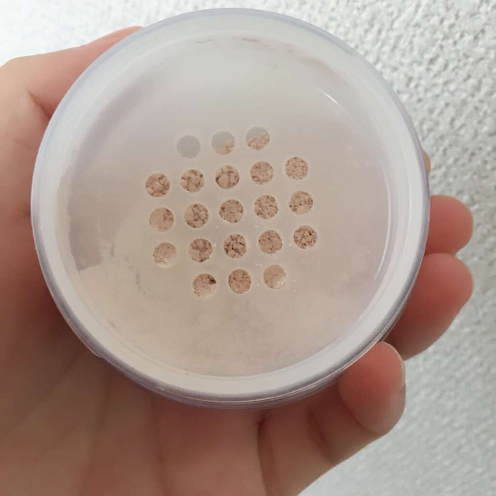 プライバシーUVパウダー50/プライバシー/ルースパウダーを使ったクチコミ(3枚目)