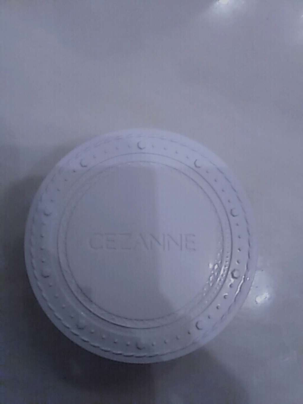 UVクリアフェイスパウダー/CEZANNE/プレストパウダーを使ったクチコミ(1枚目)