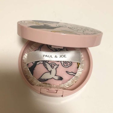 PAUL & JOE BEAUTE ジェル ブラッシュ(1/5限定発売)のクチコミ「シルキー ブレスト パウダー003
限定の猫ちゃんのパッケージです❤️

SPF25 PA++.....」（2枚目）