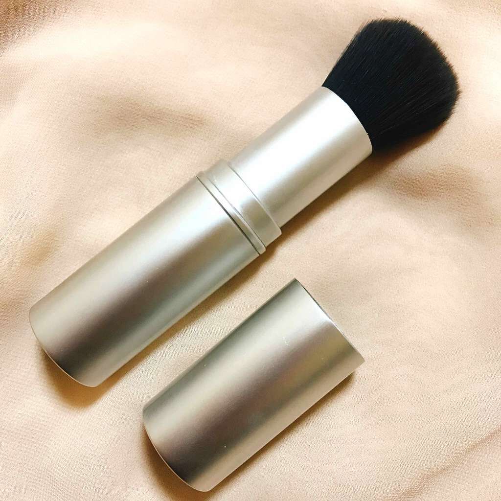 携帯用 アルミフェイスブラシ/無印良品/メイクブラシを使ったクチコミ(2枚目)