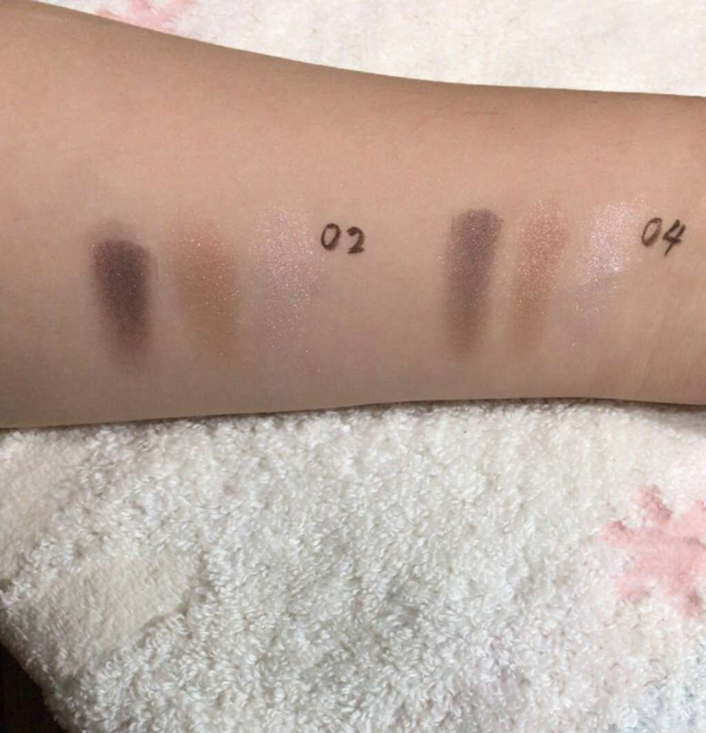 トーンアップアイシャドウ/CEZANNE/アイシャドウパレットを使ったクチコミ(4枚目)