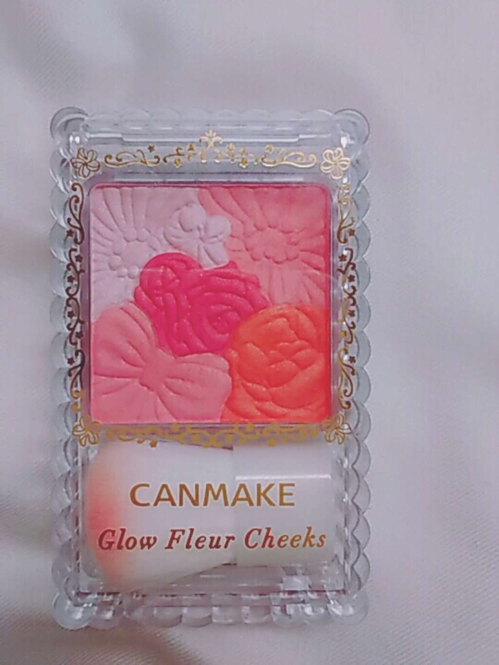 グロウフルールチークス/キャンメイク/パウダーチークを使ったクチコミ(1枚目)