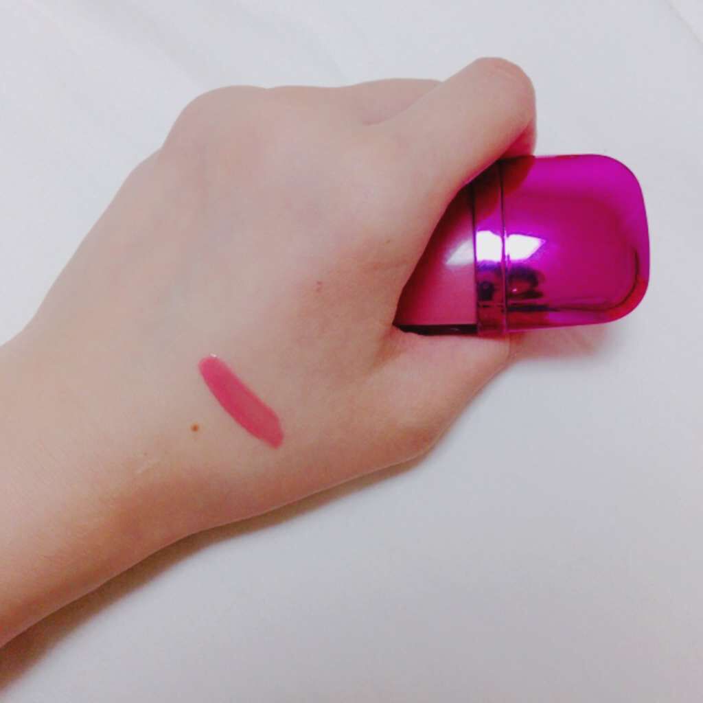 WOWグロス/MAKEUP REVOLUTION/リップグロスを使ったクチコミ(2枚目)