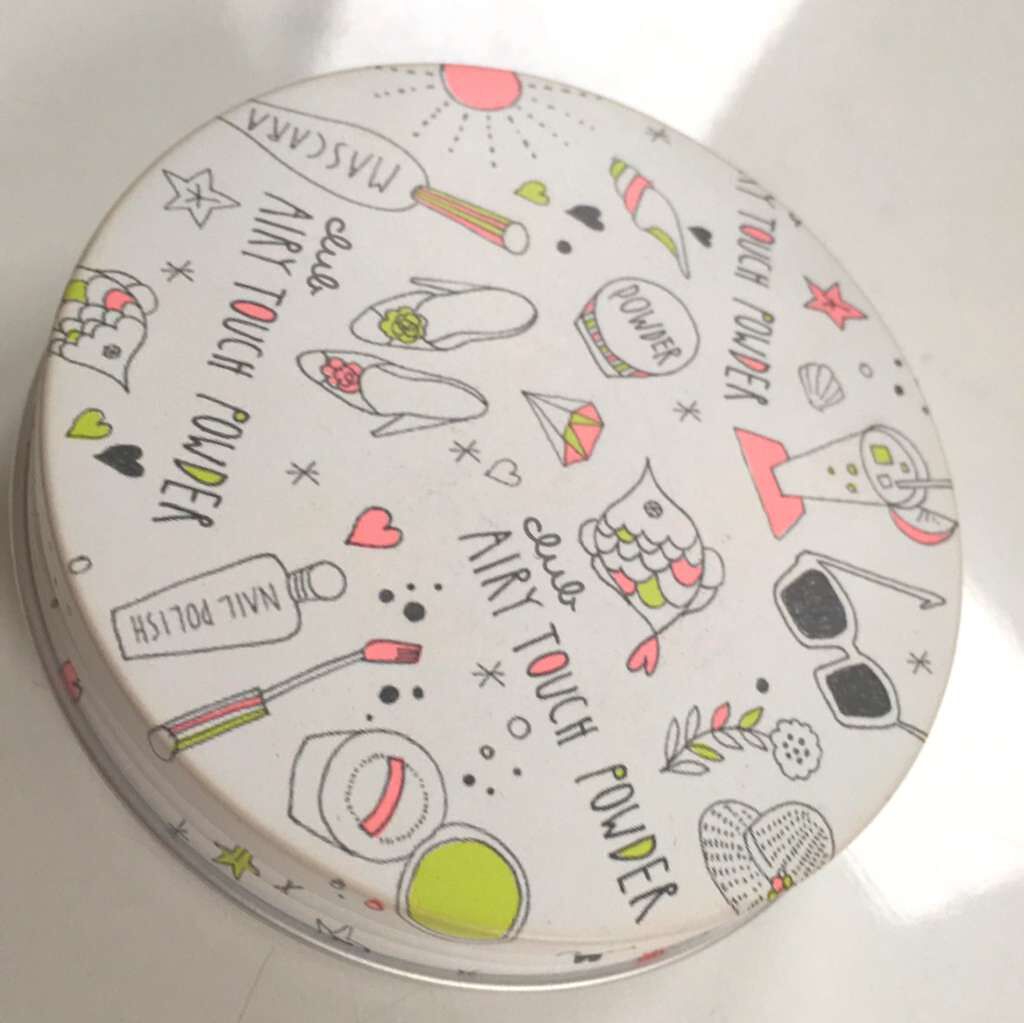 エアリータッチパウダー/クラブ/プレストパウダーを使ったクチコミ(1枚目)