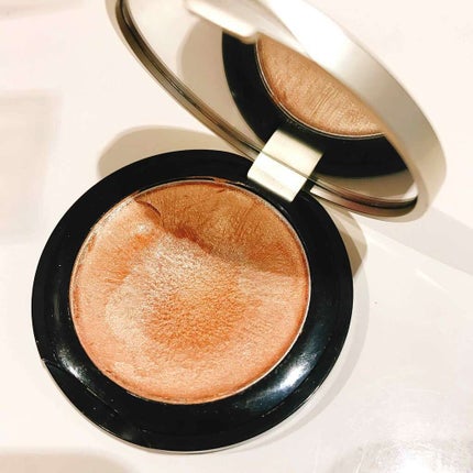 ミネラルハイライトクリーム/エトヴォス/クリームハイライトを使ったクチコミ(1枚目)