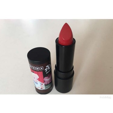 しまむら ディズニー リップのクチコミ「しまむら限定 ディズニーリップ 💄アリス RD-2


すごい赤 😳！！！！！！（笑）
発色は.....」（1枚目）