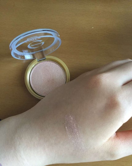 シャイニーシャドウ N/excel/単色アイシャドウを使ったクチコミ(2枚目)