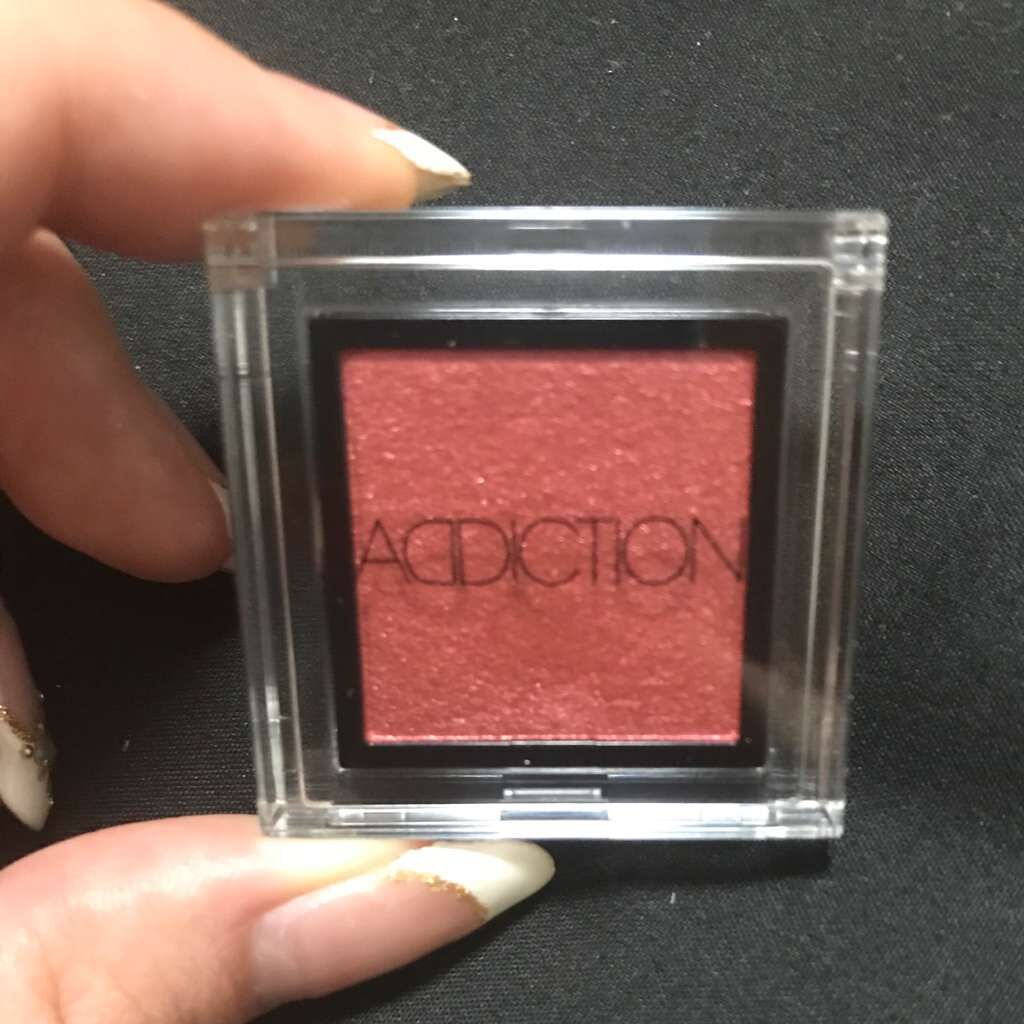 アディクション ザ アイシャドウ/ADDICTION/単色アイシャドウを使ったクチコミ（1枚目）