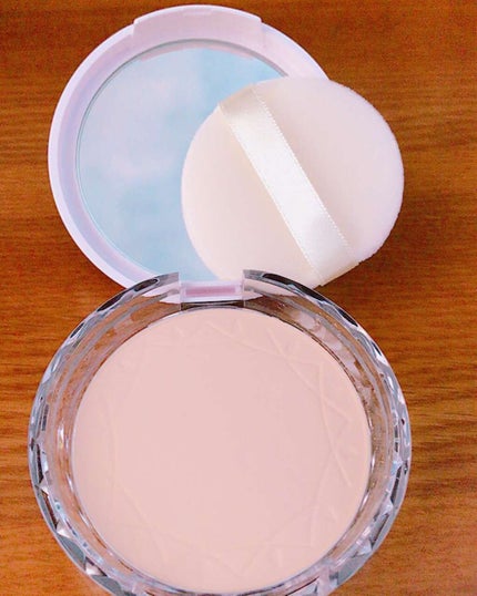 UVクリアフェイスパウダー/CEZANNE/プレストパウダーを使ったクチコミ(1枚目)