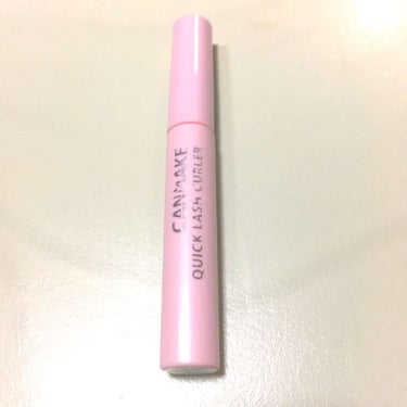 ＊キャンメイク クイックラッシュカーラー💄＊
￥680（税抜）

カールキープ力はすごく高く、絶対にまつげを下げたくない！という時にはおすすめです！
しかし、なんせ落としにくい…😢

それに、クリアマス