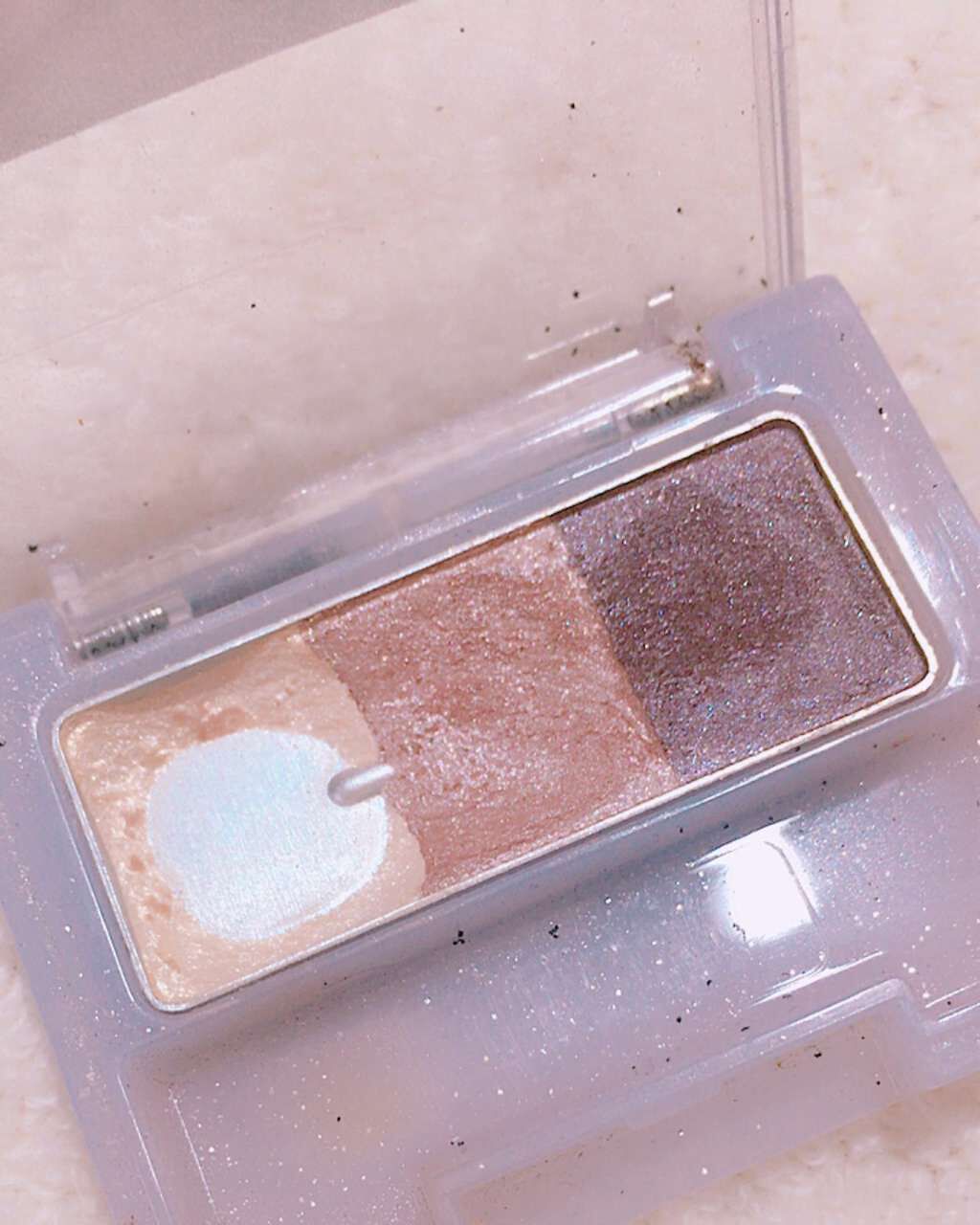 フフ フフ アイズグラデーション