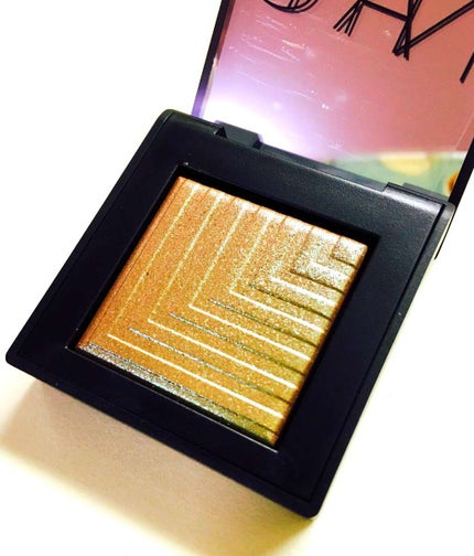 デュアルインテンシティーアイシャドー/NARS/単色アイシャドウを使ったクチコミ(1枚目)