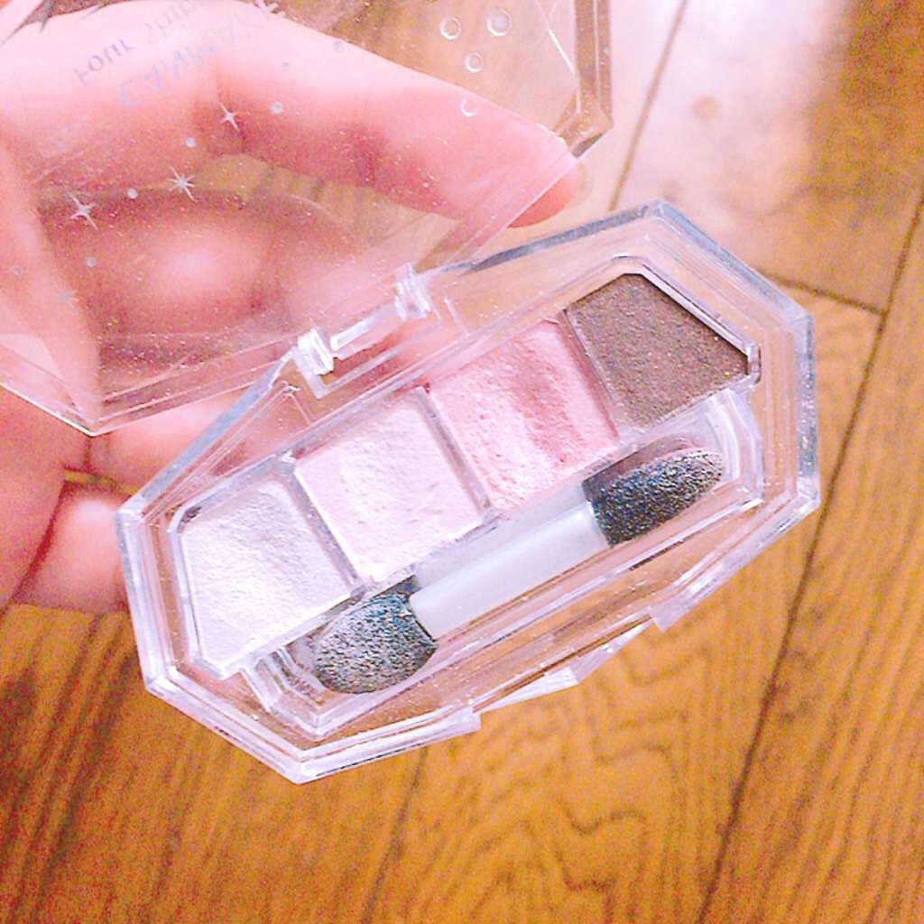 フォーシャイニーアイズ/キャンメイク/アイシャドウパレットを使ったクチコミ(1枚目)